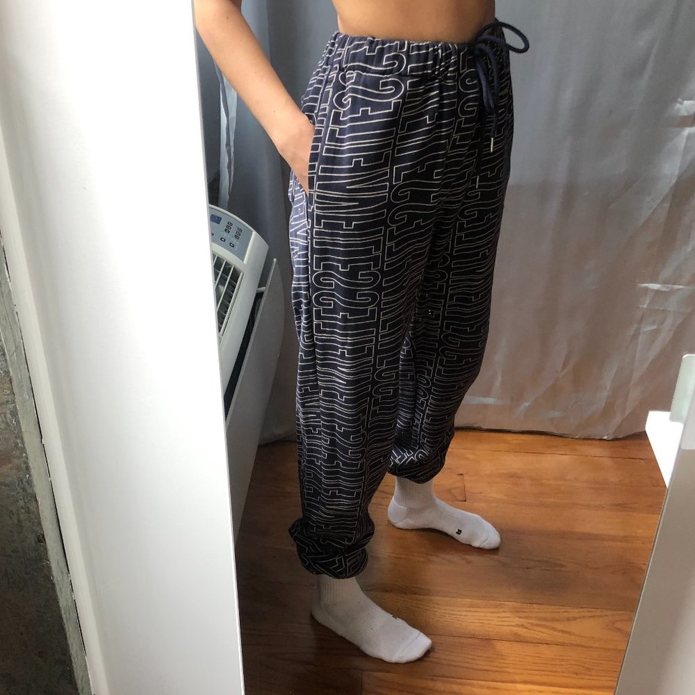 VFiles navy all over print sweats lounge pants Size Large